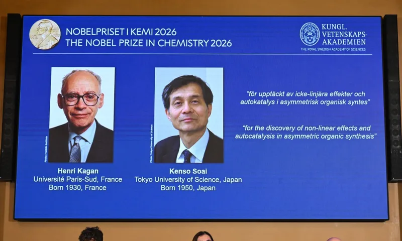 Kagan e Soai ganham Nobel por explicar a origem da homoquiralidade