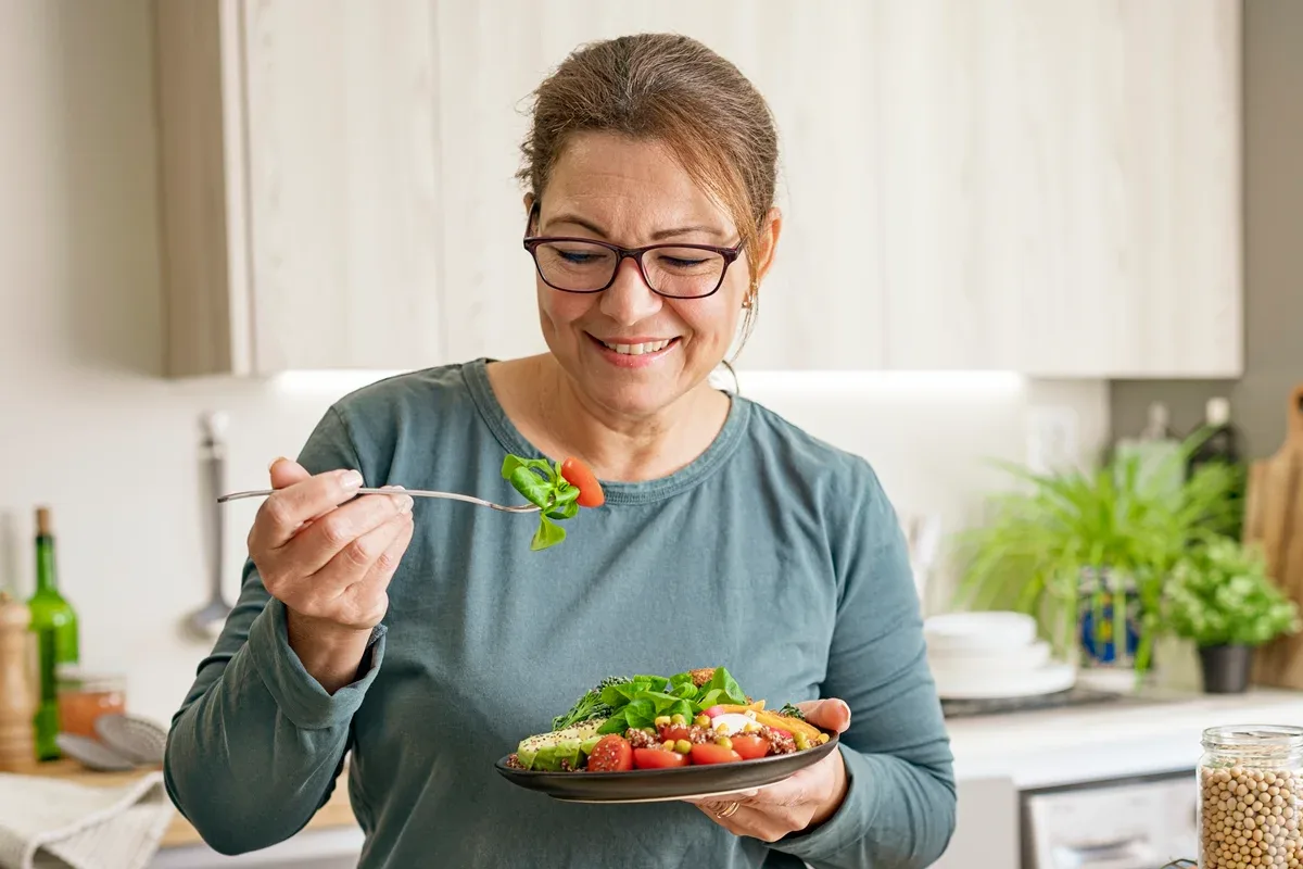 Alimentos indicados após os 50 anos para apoiar a longevidade