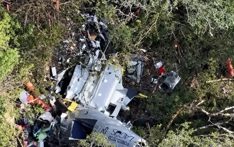 Localização compartilhada por piloto levou equipes aos destroços de helicóptero em SC